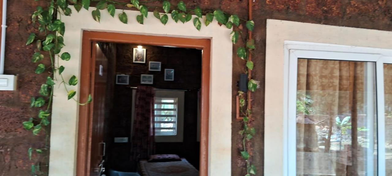 Riverstone Riverfront Stay Gokarna  Bilik gambar
