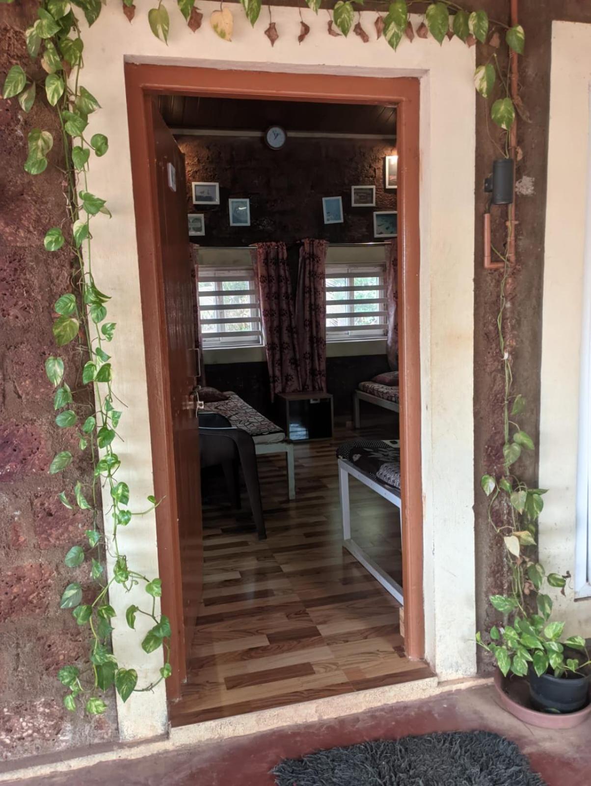 Riverstone Riverfront Stay Gokarna  Bilik gambar
