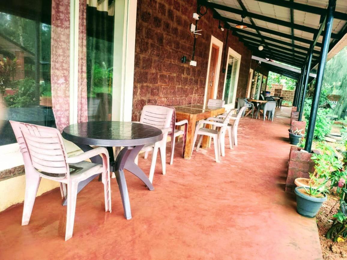 Riverstone Riverfront Stay Gokarna  Bilik gambar