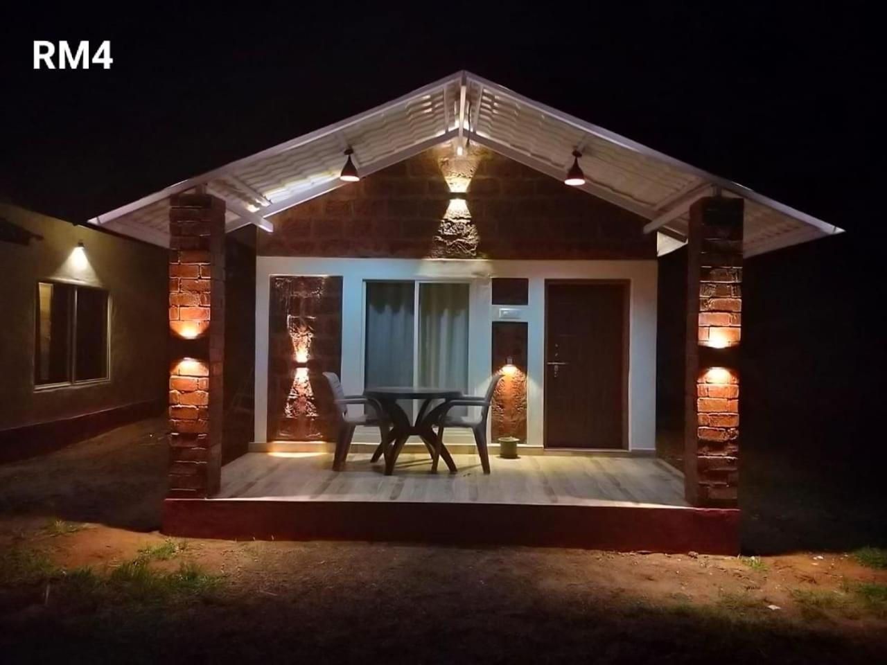 Riverstone Riverfront Stay Gokarna  Bilik gambar